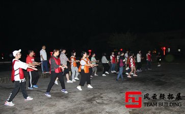 公司團建活動有趣一點就這么難嗎?