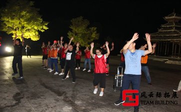 以“凝心聚力·再創(chuàng)輝煌”為主題的公司團建活動