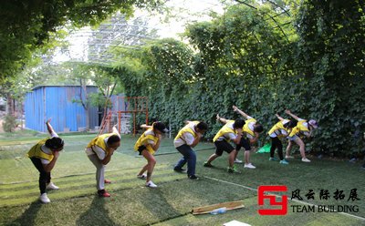增強內(nèi)部凝聚力，拓展工作思路