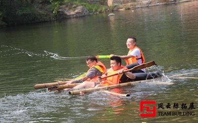 企業(yè)為什么選擇團建拓展培訓(xùn)？