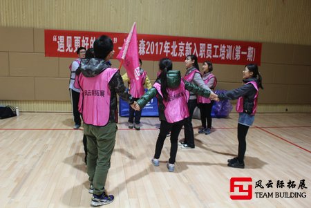 素質(zhì)拓展訓(xùn)練挑戰(zhàn)營對(duì)孩子有什么幫助呢？