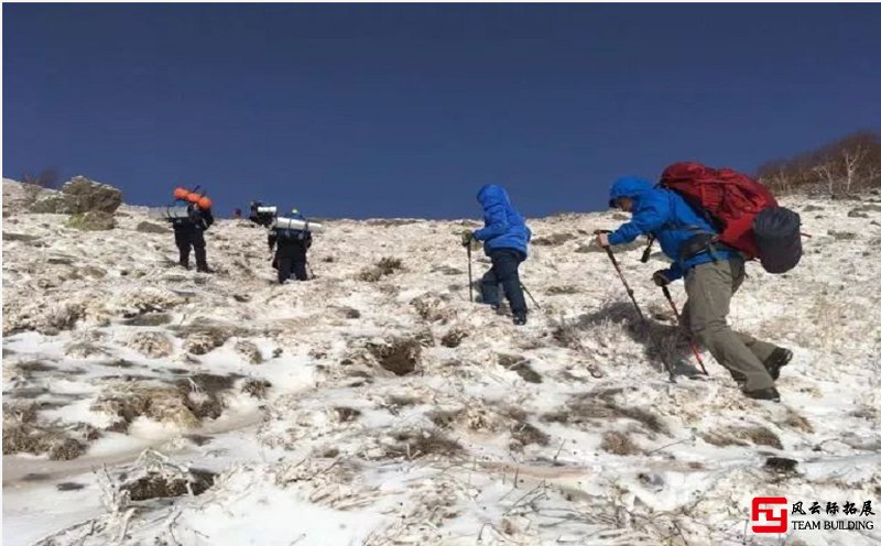 「徒步登靈山珠峰」戶外團(tuán)建感悟頗深