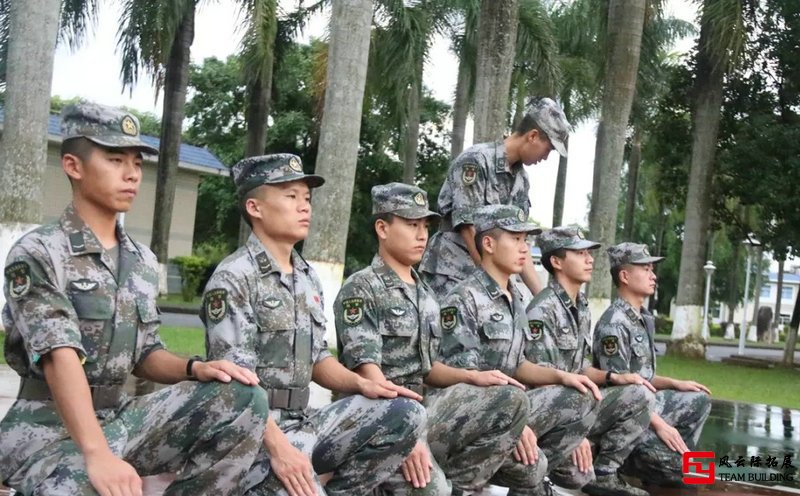 大學生軍訓拓展