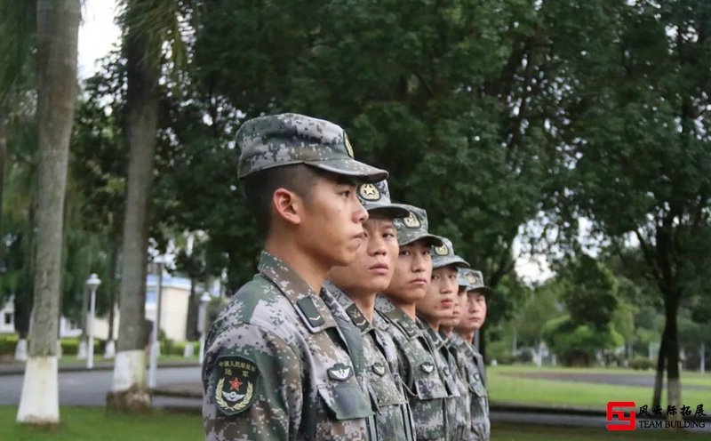 大學生軍訓